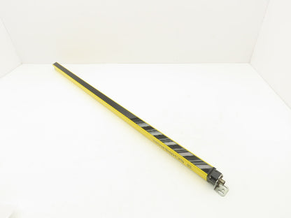 Schmersal Safety Light Curtain Receiver Has Some Scratches End Cap Is Broken