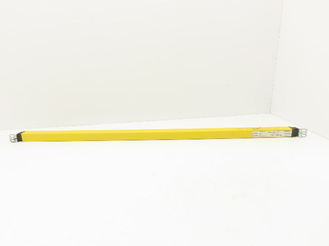 Schmersal SLC440COM-E-0890-14 Safety Light Curtain Transmitter Only