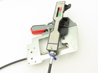 Allen Bradley 140G-H-FMX04 Disconnect Switch Flex Cable Operator 4' Ser A