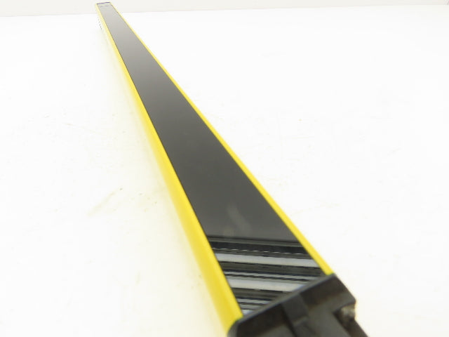 Schmersal  Safety Light Curtain Transmitter Only Clear Lense