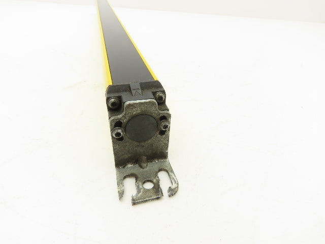 Schmersal  Safety Light Curtain Transmitter Only Clear Lense