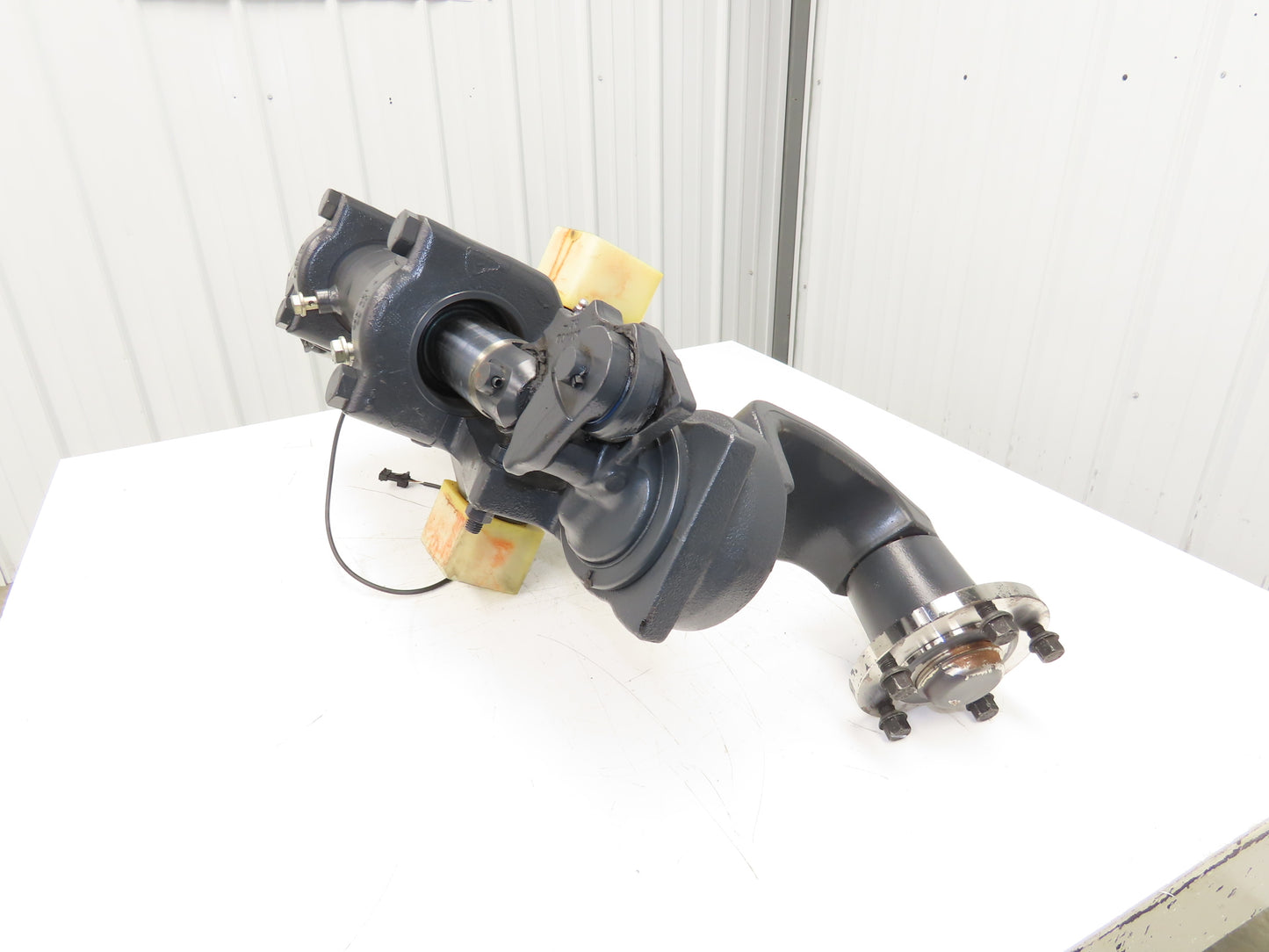 Linde AL20-03/3708 Forklift Rear Axle Dual Hydraulic Steering Assembly Off E20C
