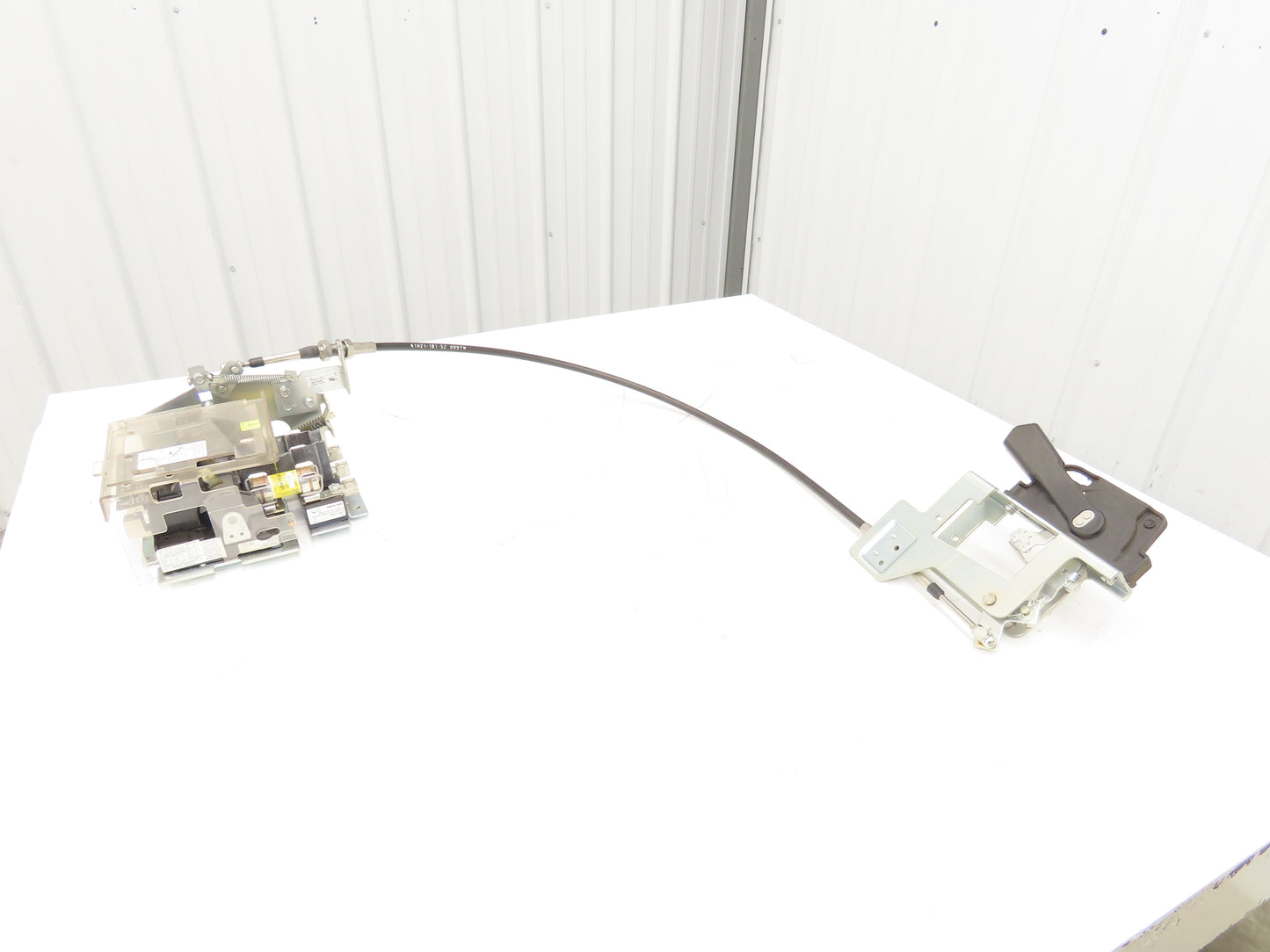 Allen Bradley 1494F-D60 Electrical 60A Disconnect Handle Mechanism 52" Cable