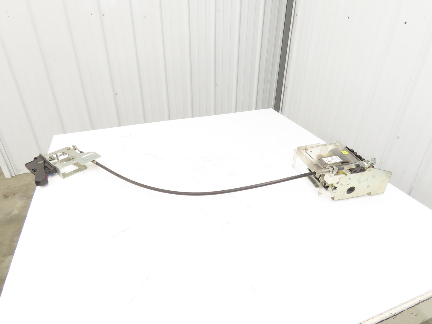 Allen Bradley 1494F-D60 Electrical 60A Disconnect Handle Mechanism 52" Cable