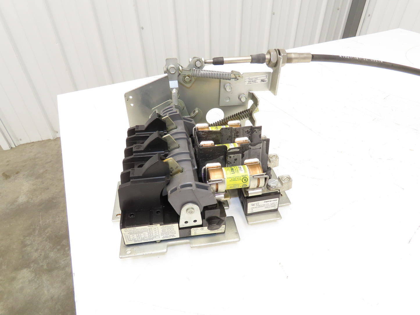 Allen Bradley 1494F-D60 Electrical 60A Disconnect Handle Mechanism 52" Cable