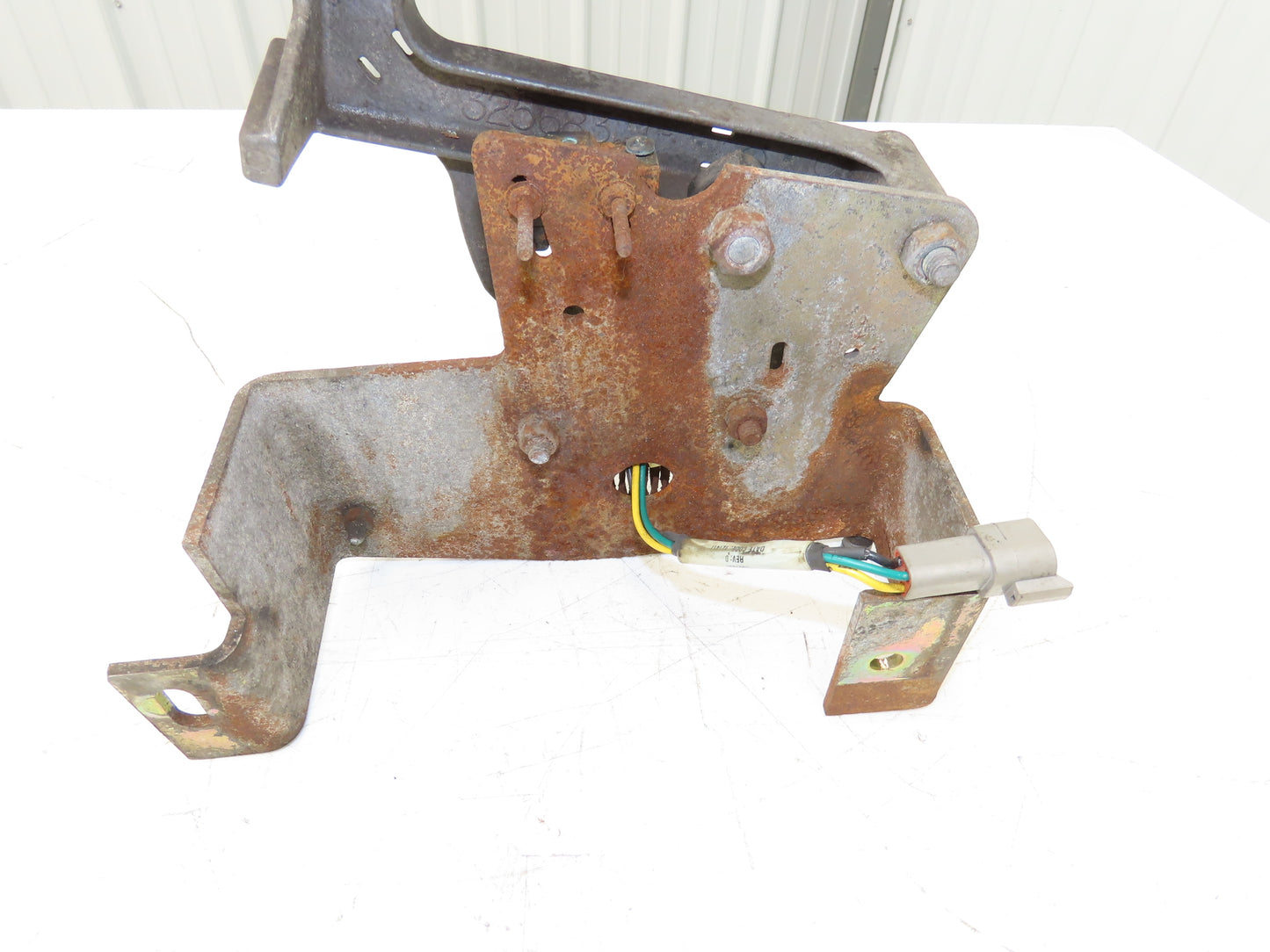 Yale Forklift Throttle Accelerator Pedal Bracket & Potentiometer Off ERC100HGN