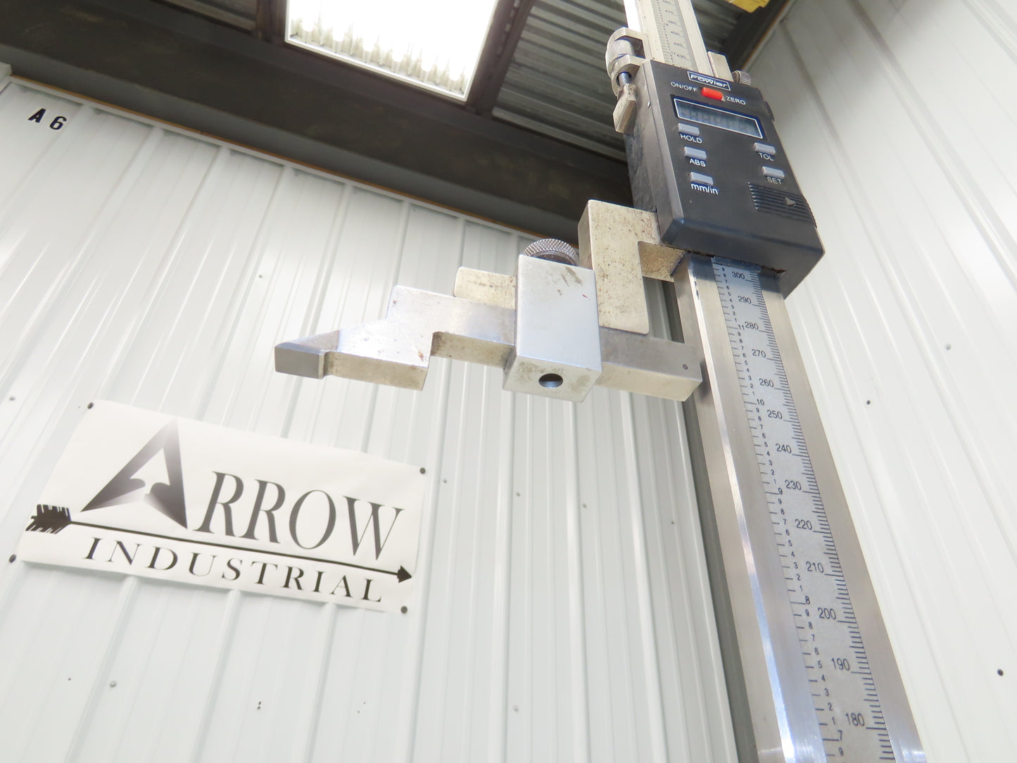 Fowler 54-106-020-0 Digital Height Gage 0-20" Range 500mm .0005"