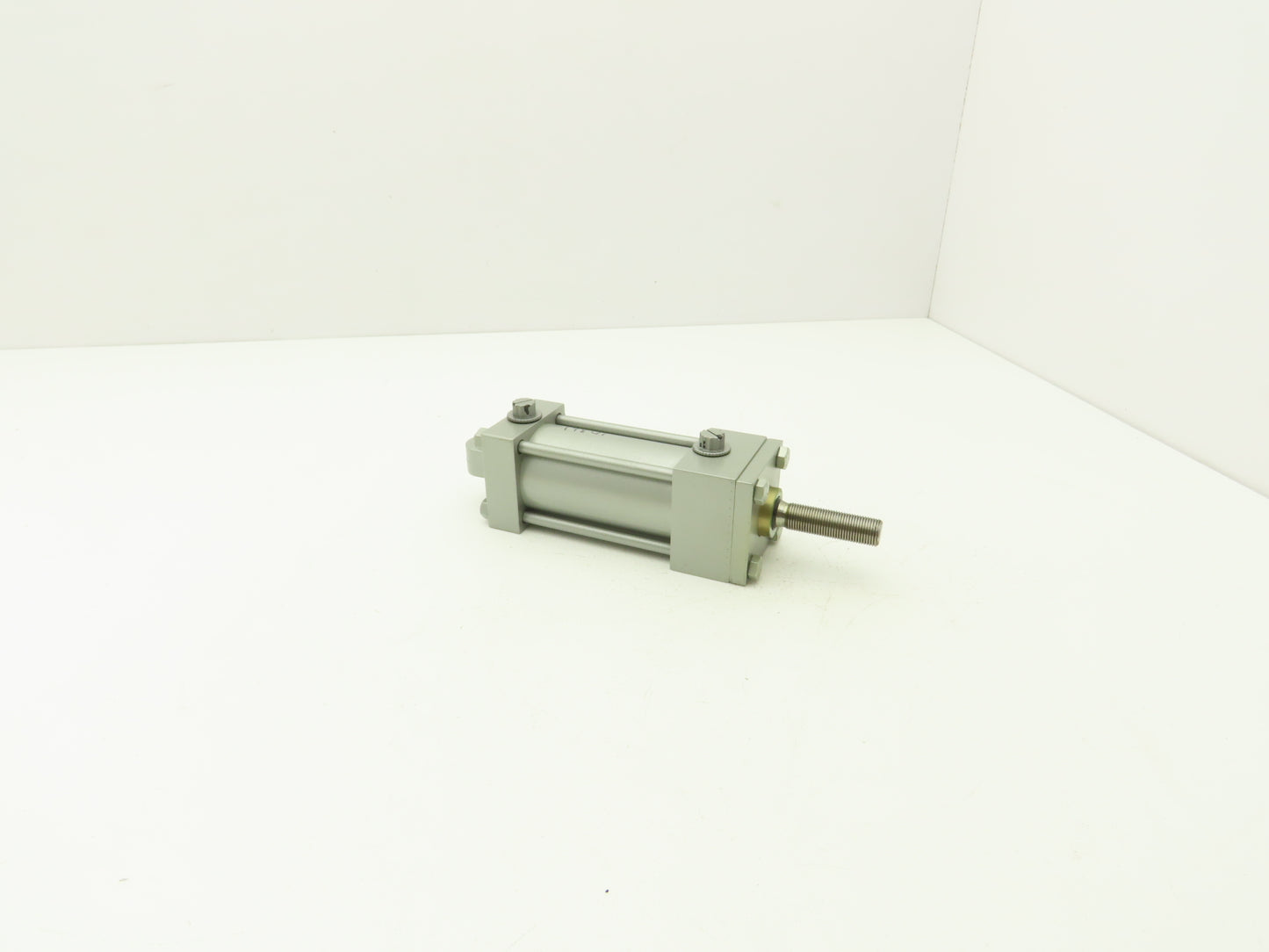 Sheffer 02AP0003 Pneumatic Air Cylinder 2" Bore 2.5" Stroke 150PSI