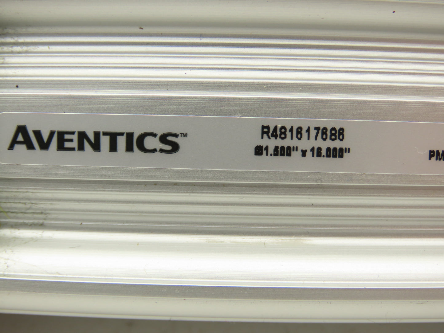 Aventics R481617686 Pneumatic Air Cylinder 1.5" Bore 16" Stroke 145 PSI