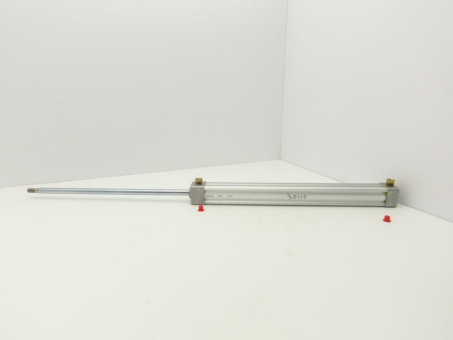 Aventics R481617686 Pneumatic Air Cylinder 1.5" Bore 16" Stroke 145 PSI