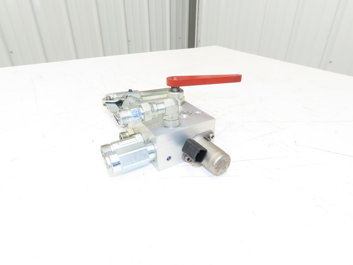 Hyster 4040177 Forklift Parking Break Manifold Valve HF62690-11 Off E80XN