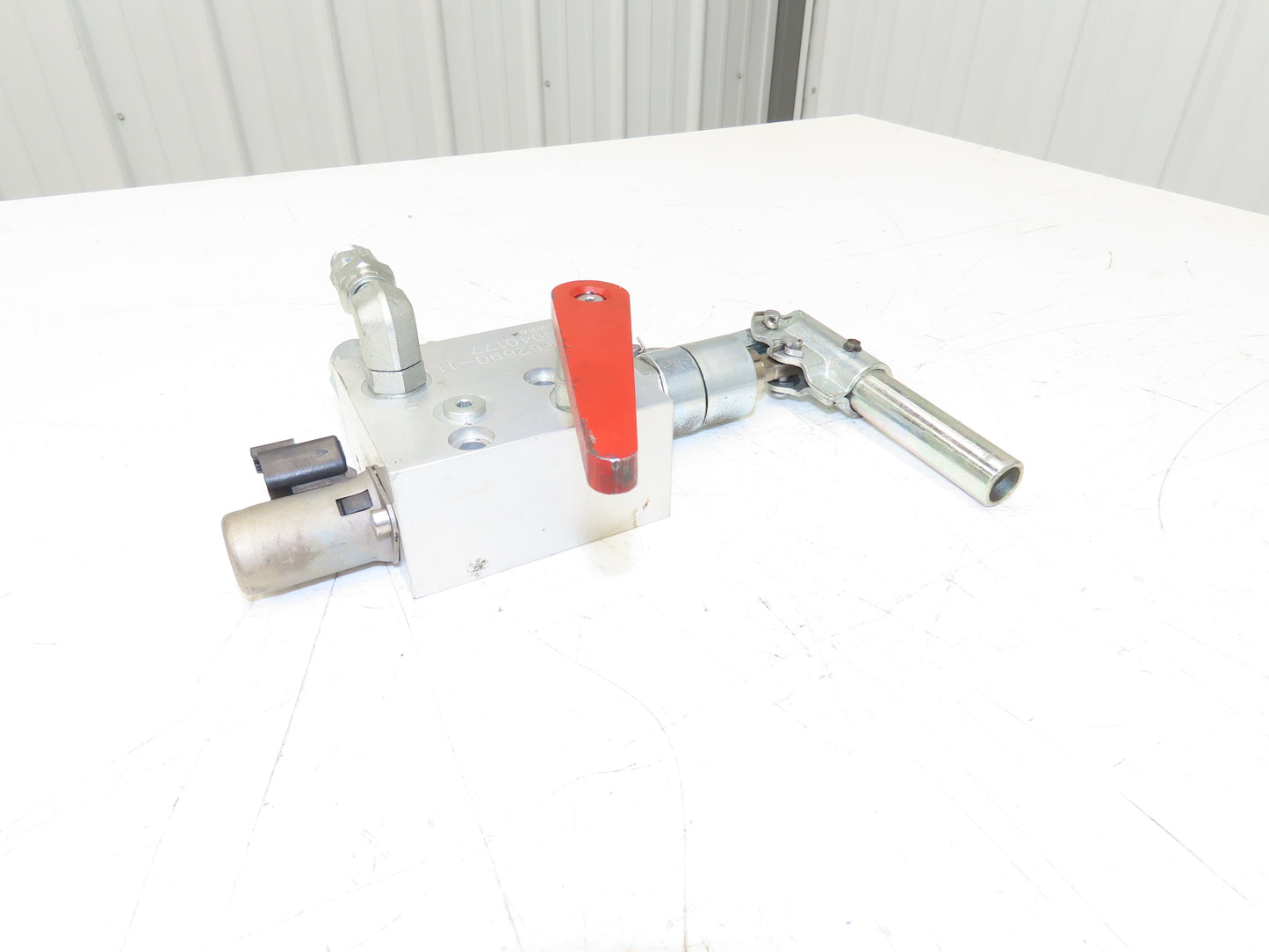 Hyster 4040177 Forklift Parking Break Manifold Valve HF62690-11 Off E80XN