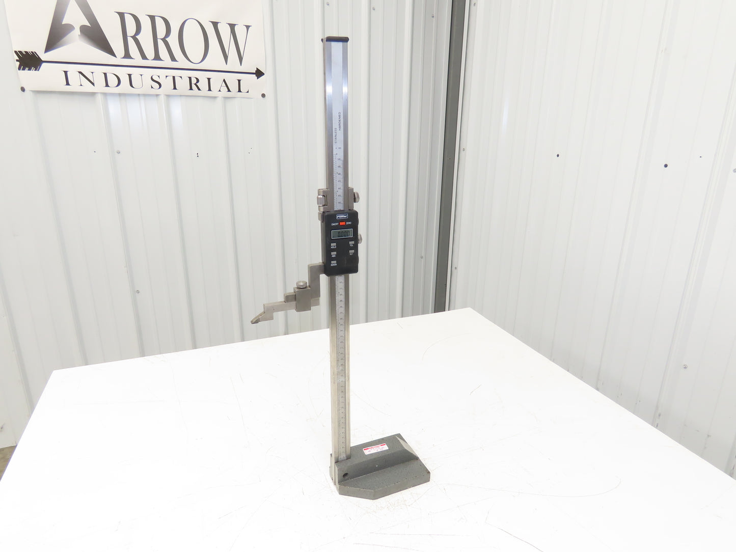 Fowler 54-106-020-0 Digital Height Gage 0-20" Range 500mm .0005"