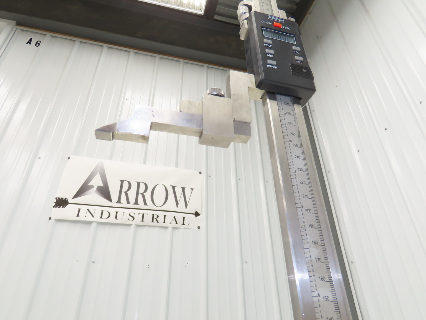 Fowler 54-106-020-0 Digital Height Gage 0-20" Range 500mm .0005"
