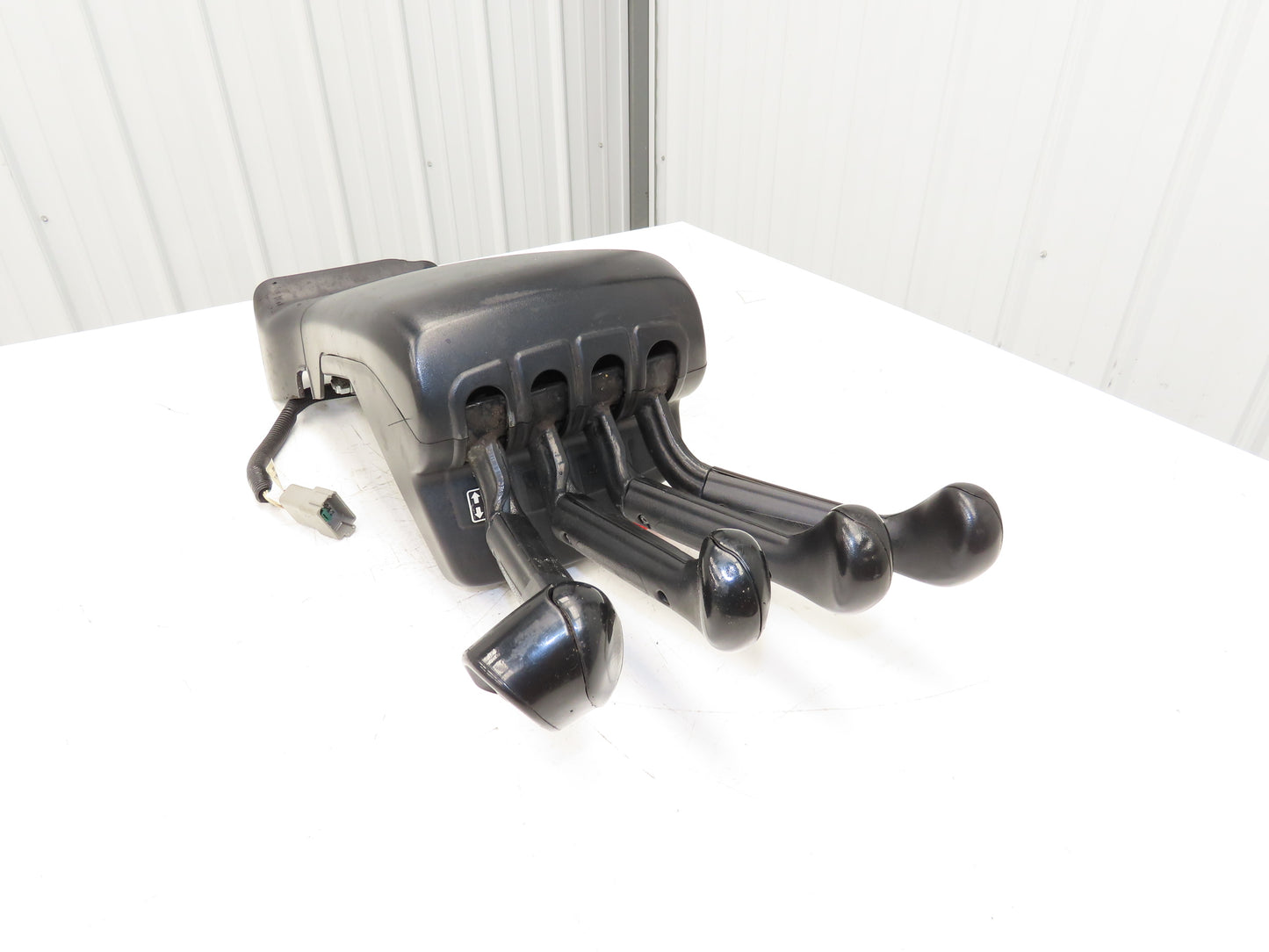 Hyster E80XN Forklift Four Lever Control Assembly Lift Tilt Shift Position READ