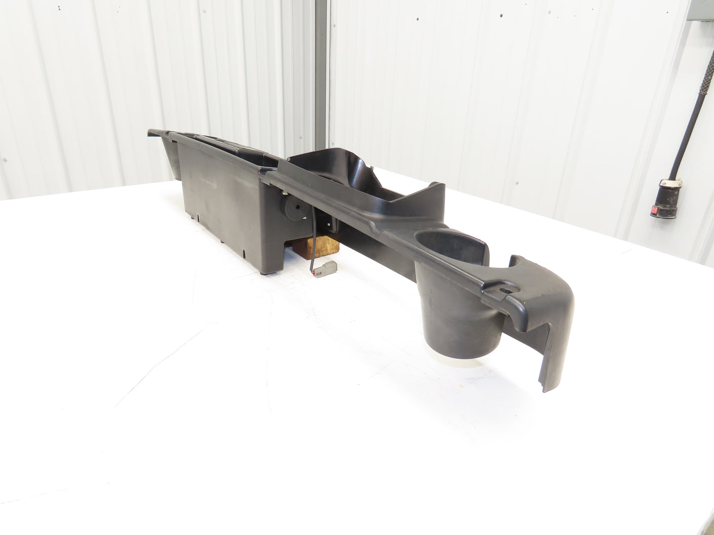 Hyster E80XN Forklift Dash Plastic Shroud Cover With Cupholders