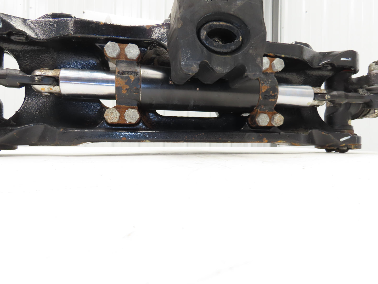 Hyster E80XN Forklift Rear Axle Dual Hydraulic Steering Assembly 8527474