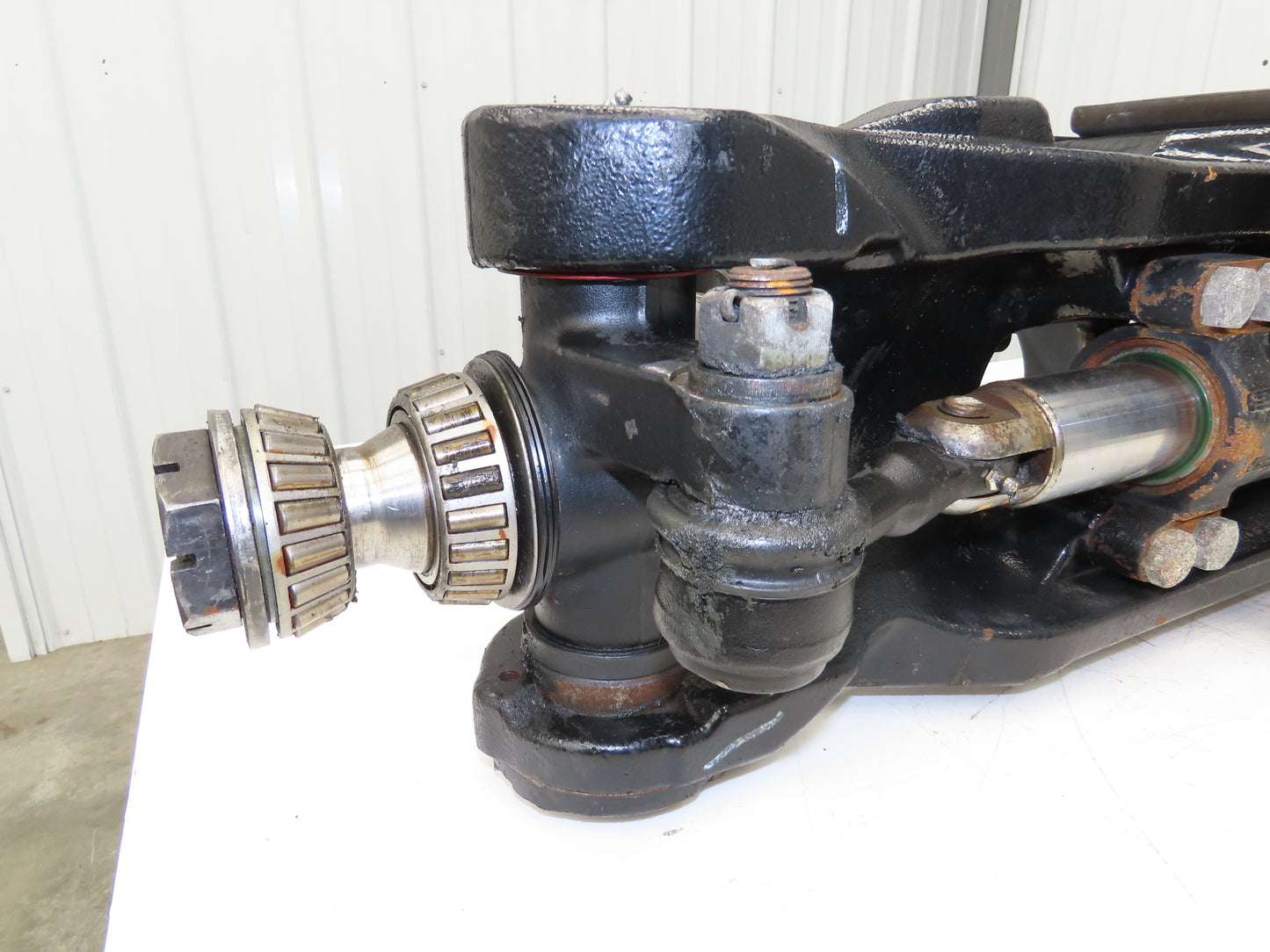 Hyster E80XN Forklift Rear Axle Dual Hydraulic Steering Assembly 8527474