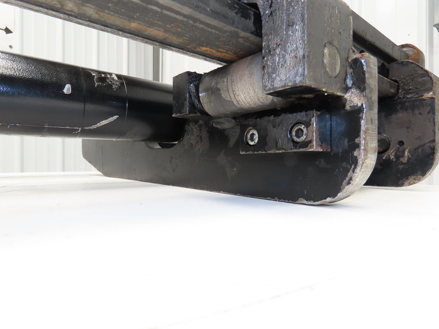 Hyster E80XN Forklift Carriage W/Fork Positioner 47" Width 7000lbs Class 4