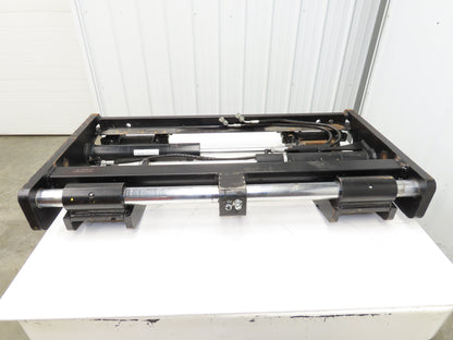 Hyster E80XN Forklift Carriage W/Fork Positioner 47" Width 7000lbs Class 4