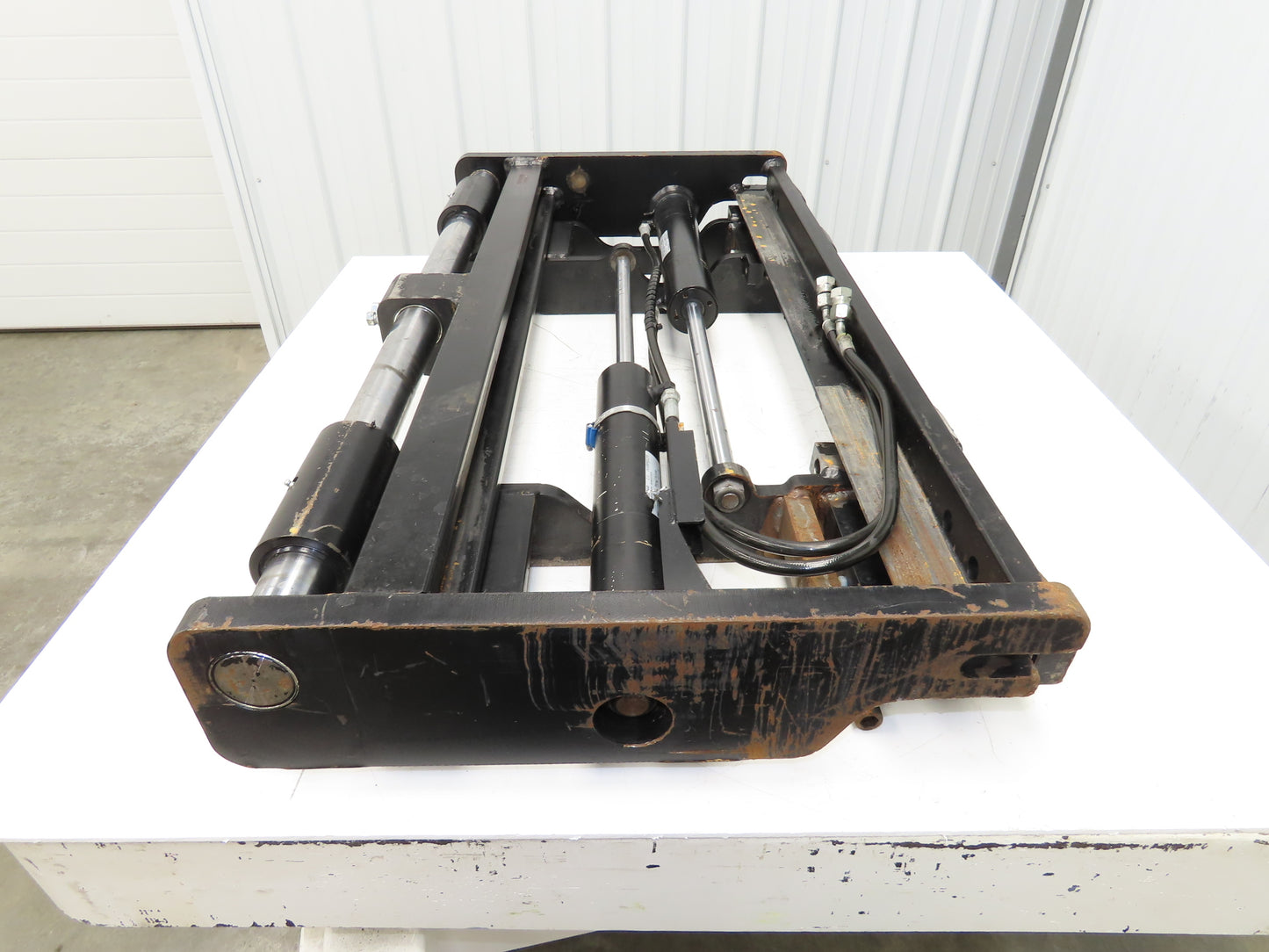 Hyster E80XN Forklift Carriage W/Fork Positioner 47" Width 7000lbs Class 4