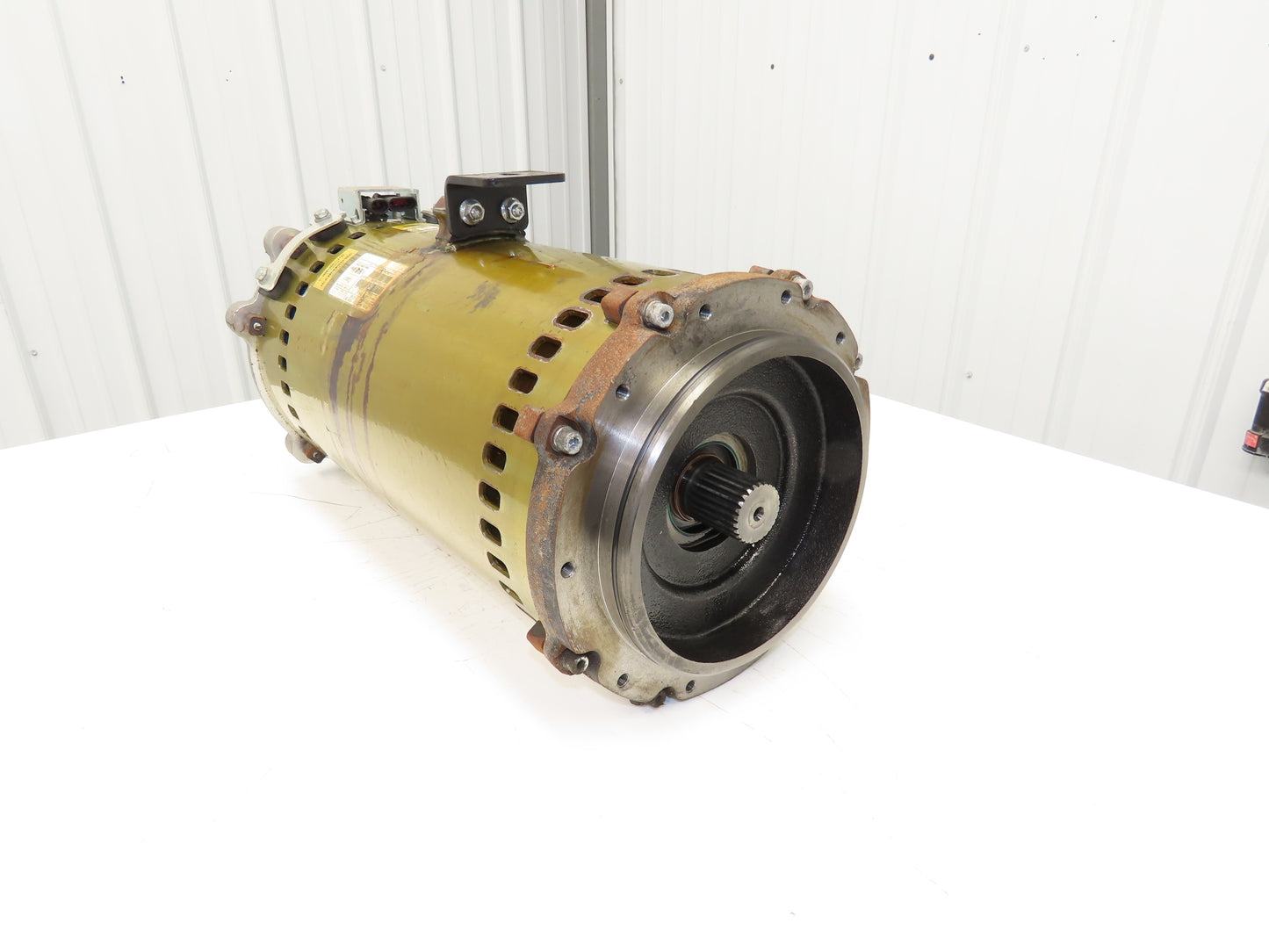 Hyster 8544587 Forklift Traction Drive Motor 48V 21.5kW Off E80XN TSW 180/6-360