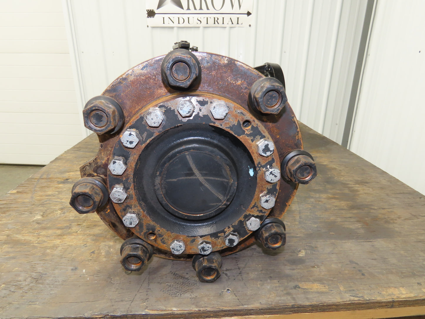 Hyster E80XN Forklift Front Dual Wheel Drive Axle Assembly 8-Lug Off E80XN