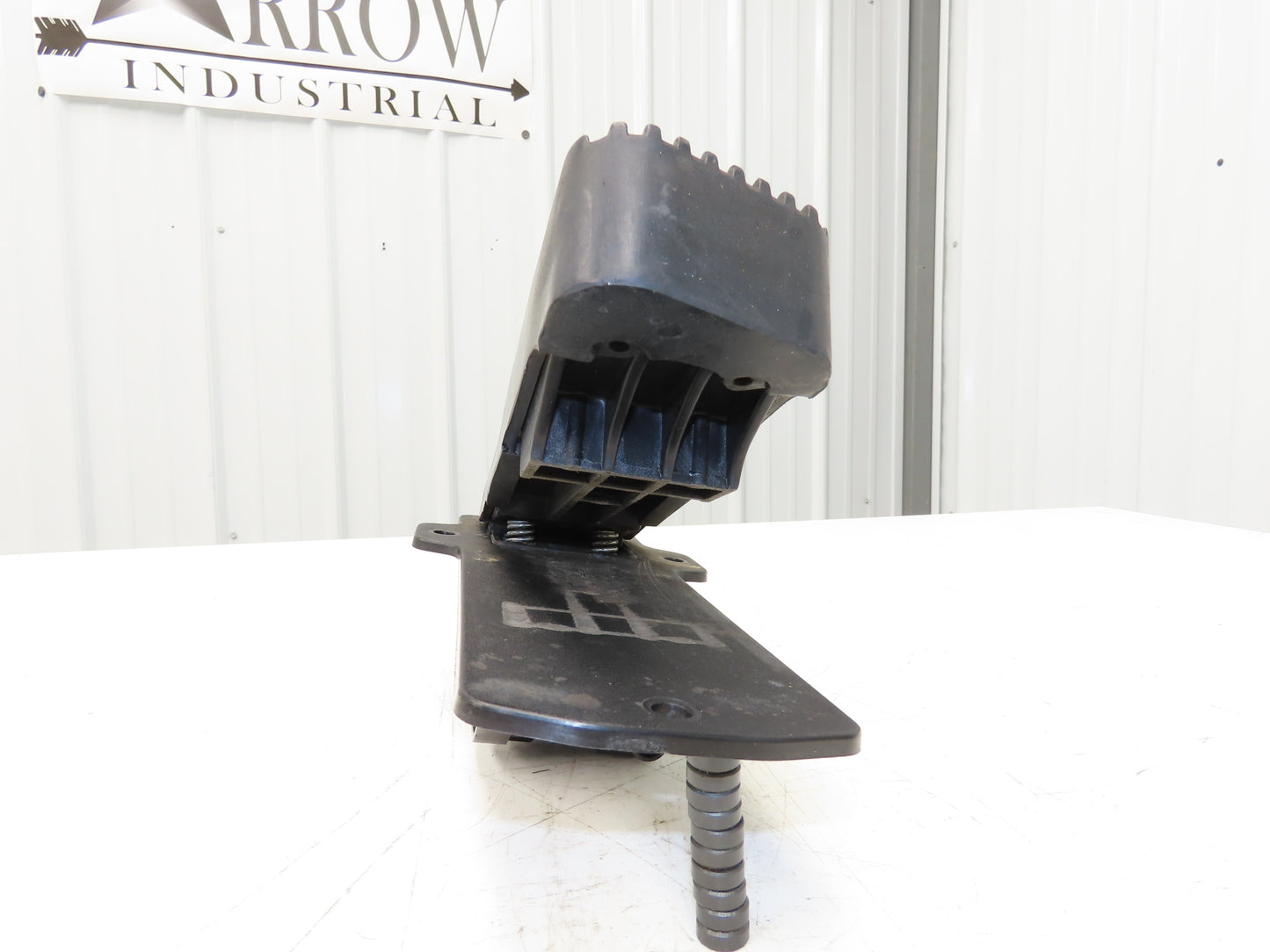 Williams Controls 402746 Forklift Accelerator Pedal & Potentiometer Off E100XN