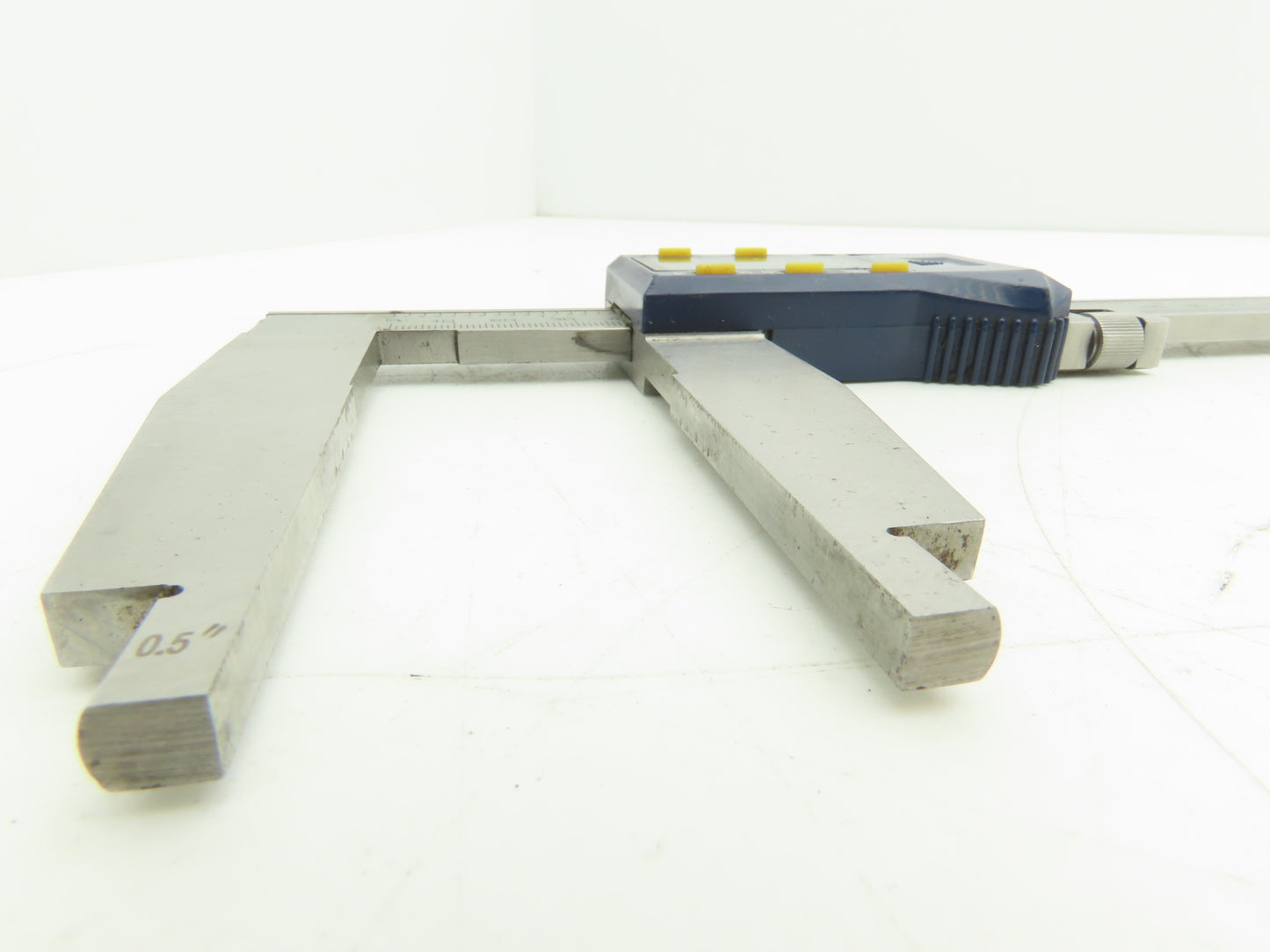 Fowler 54-100-312-0 Xtra-Range Digital Caliper 12" 300mm Nib Jaws *Cracked Glass
