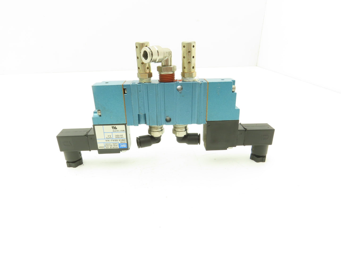 MAC 451A-B0A-DM-DDAJ-1KA Pneumatic Air Solenoid Valve 35-120PSI 24V Coil