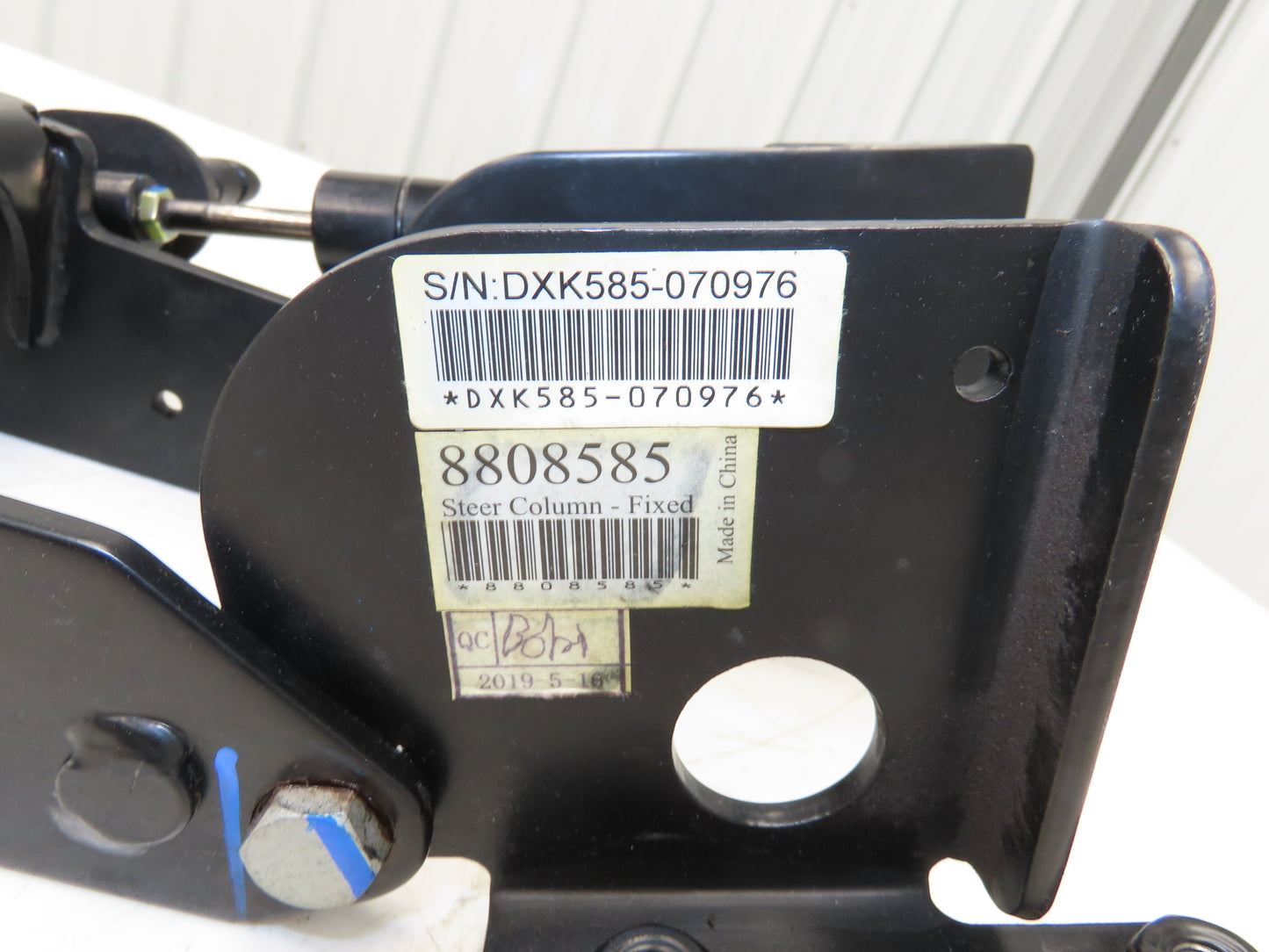 Hyster 8808585 Forklift Steering Column Tilt Bracket Assembly Off E100XN