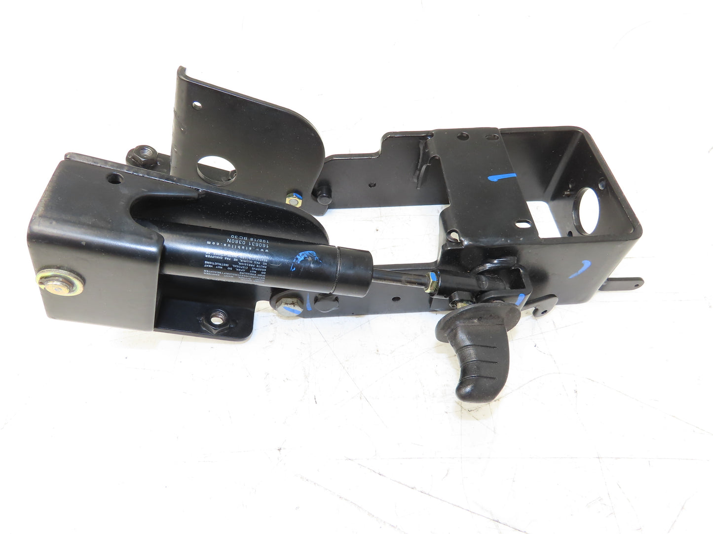 Hyster 8808585 Forklift Steering Column Tilt Bracket Assembly Off E100XN