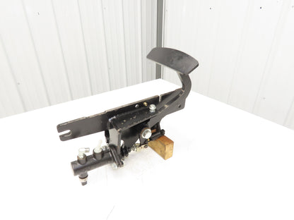 Hyster E100XN Forklift Brake Pedal & Master Cylinder & Bracket Assembly