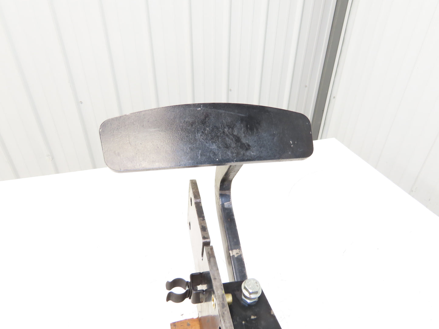 Hyster E100XN Forklift Brake Pedal & Master Cylinder & Bracket Assembly