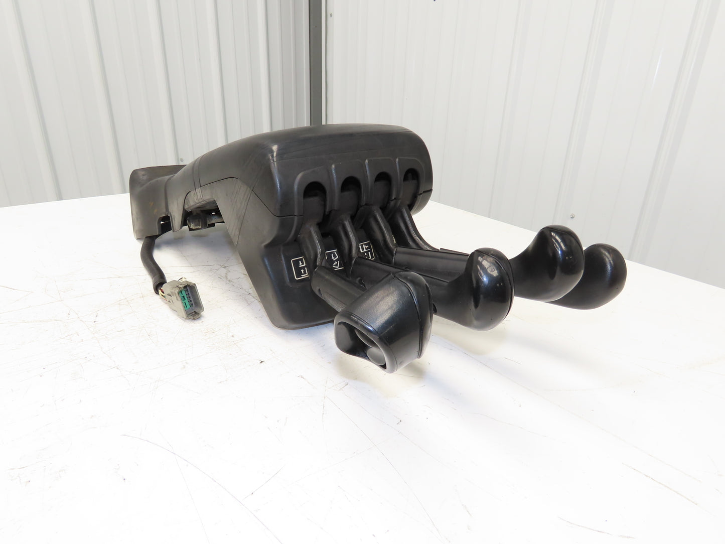 Hyster E100XN Forklift Four Lever Control Assembly Lift Tilt Shift Position READ