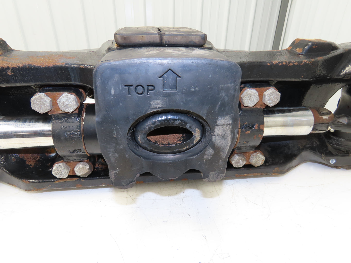 Hyster E100XN Forklift Rear Axle Dual Hydraulic Steering Assembly 8527474