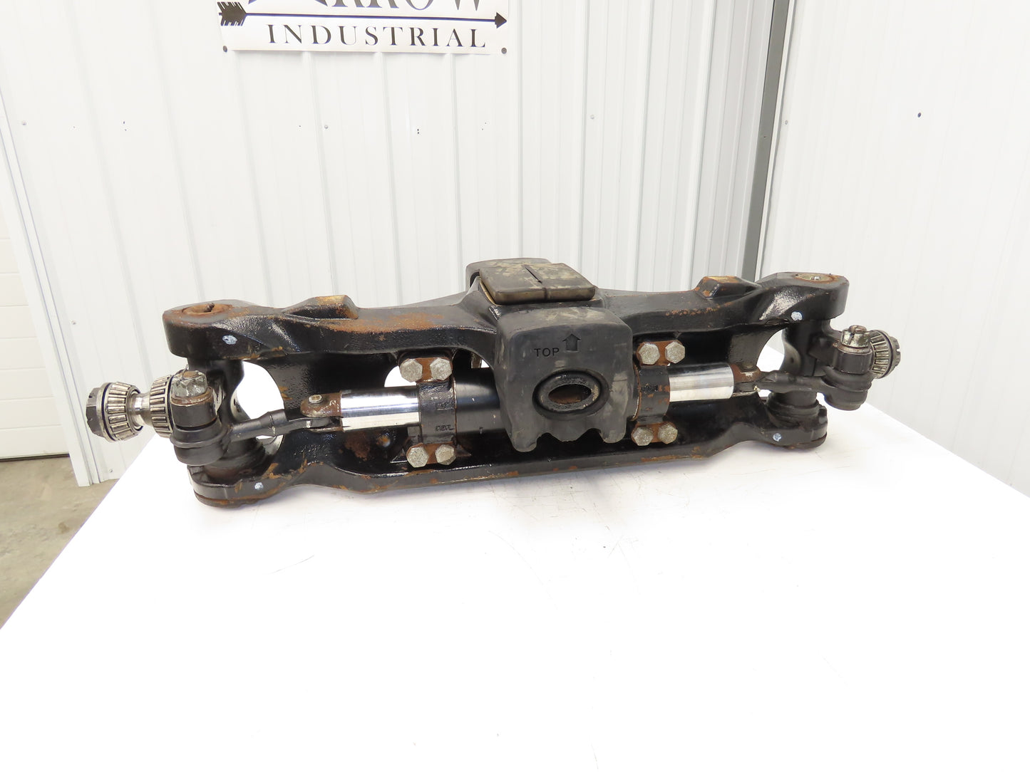 Hyster E100XN Forklift Rear Axle Dual Hydraulic Steering Assembly 8527474