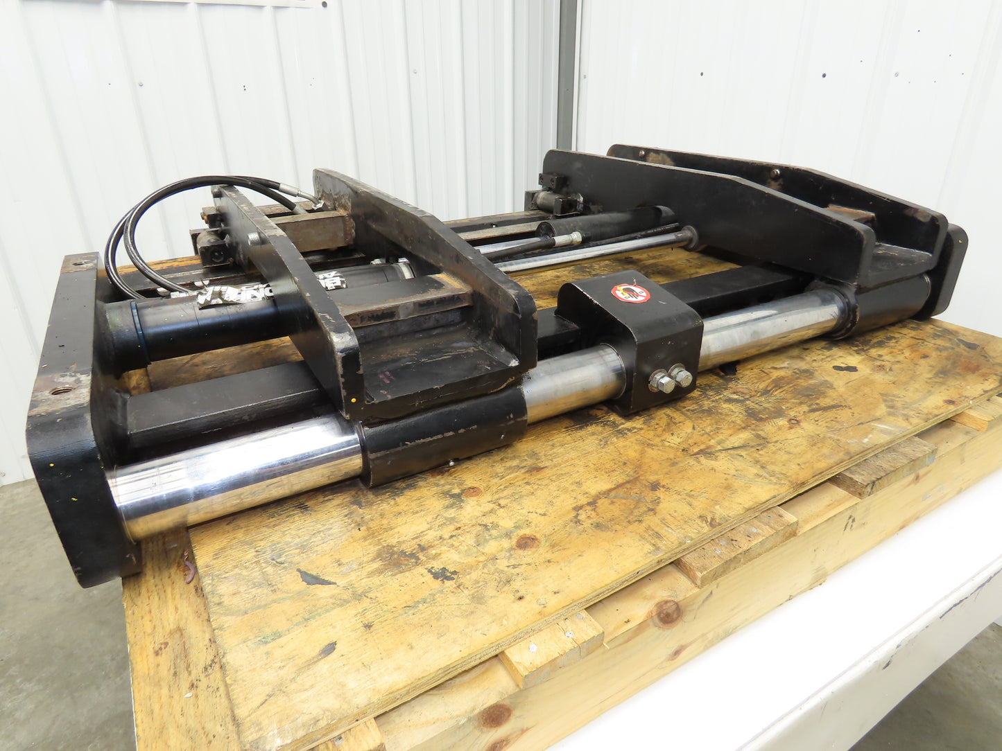 Hyster E100XN Forklift Carriage Fork Positioner 48" Width 10000lbs Class 4 READ