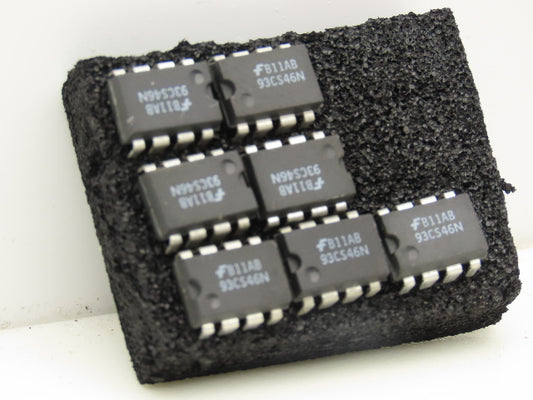 National 93CS46N Semiconductor Integrated Circuit DIP 8-Pin Chip Lot of 7