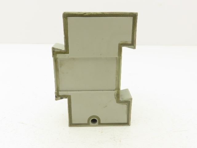 Numatics 240-208 Aventics Manifold Part G3 8 Outputs PNP Digital 5 Pin Micro Con
