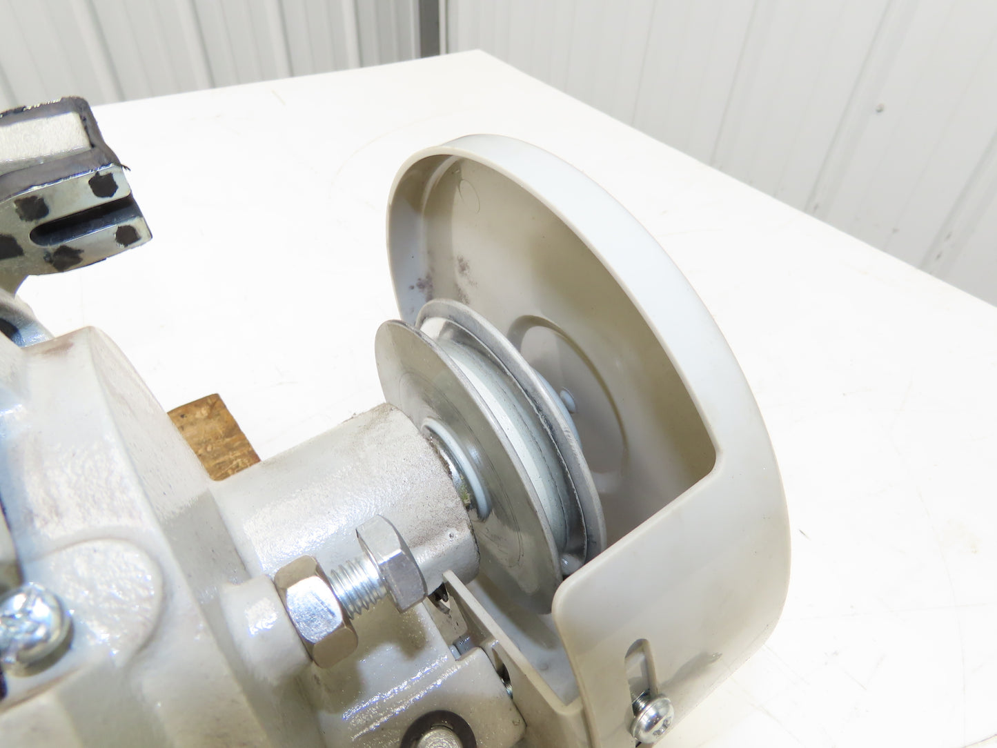 E-Z M-13 Clutch AC Motor For Industrial Sewing Machine 1/2Hp 220VAC 3PH 1720 RPM