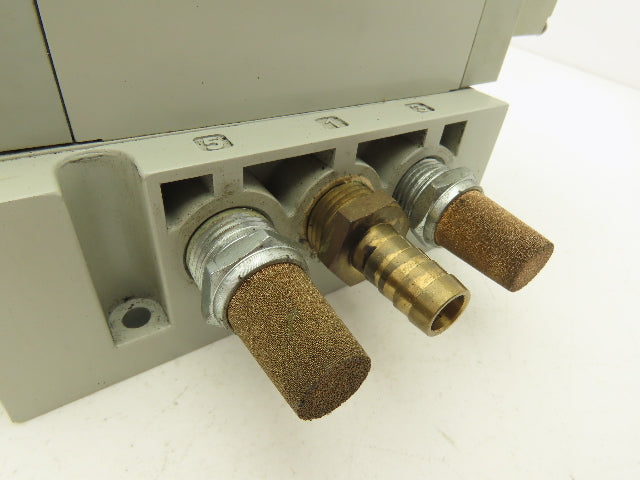 Aventics 353BB600M000061 2035 Series Sol-Pilot Valve 24VDC W/Manifold 5 Port
