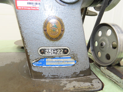 Singer 251-22 Industrial Sewing Machine Single Needle Lockstitch 220VAC 3Ph