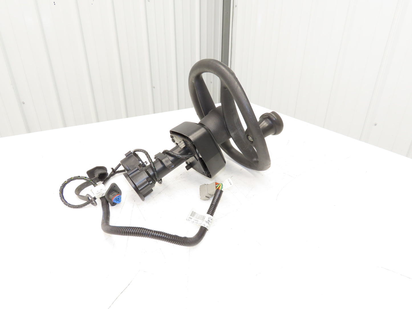 Yale 8808585 Forklift Steering Wheel & Bracket Assembly Off ERP035VTN36TE084