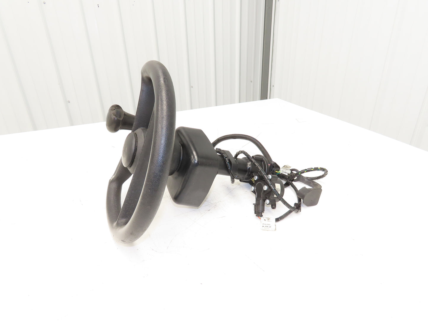 Yale 8808585 Forklift Steering Wheel & Bracket Assembly Off ERP035VTN36TE084