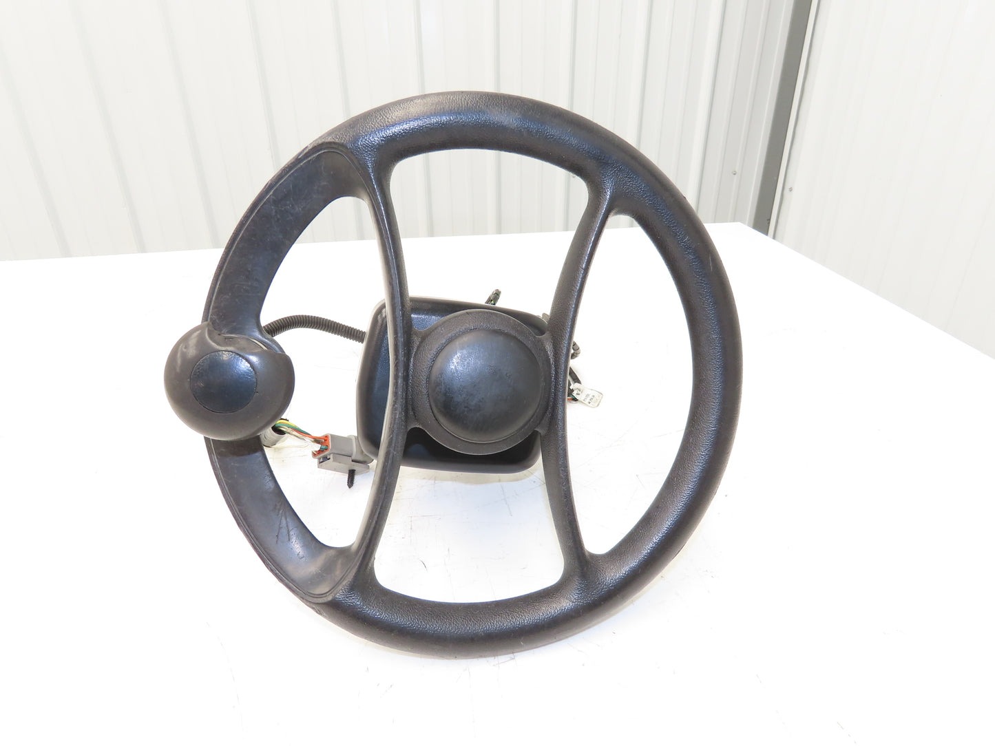 Yale 8808585 Forklift Steering Wheel & Bracket Assembly Off ERP035VTN36TE084