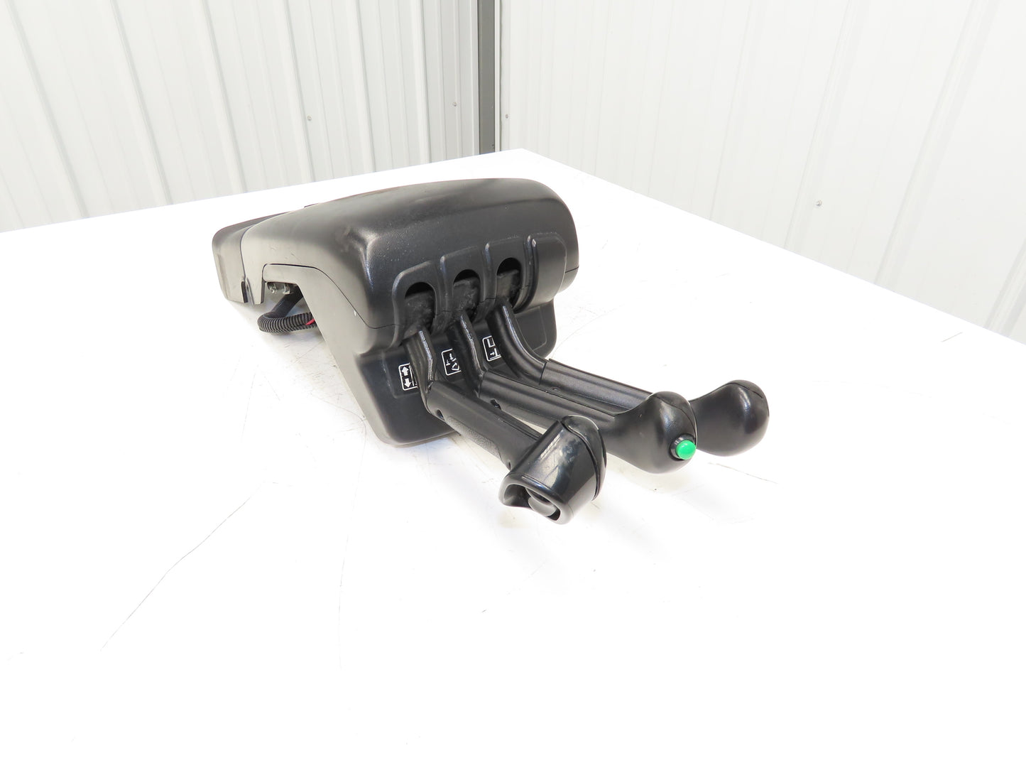 Yale ERP035VTN36TE084 Forklift Three Lever Control Assembly Lift Tilt Shift