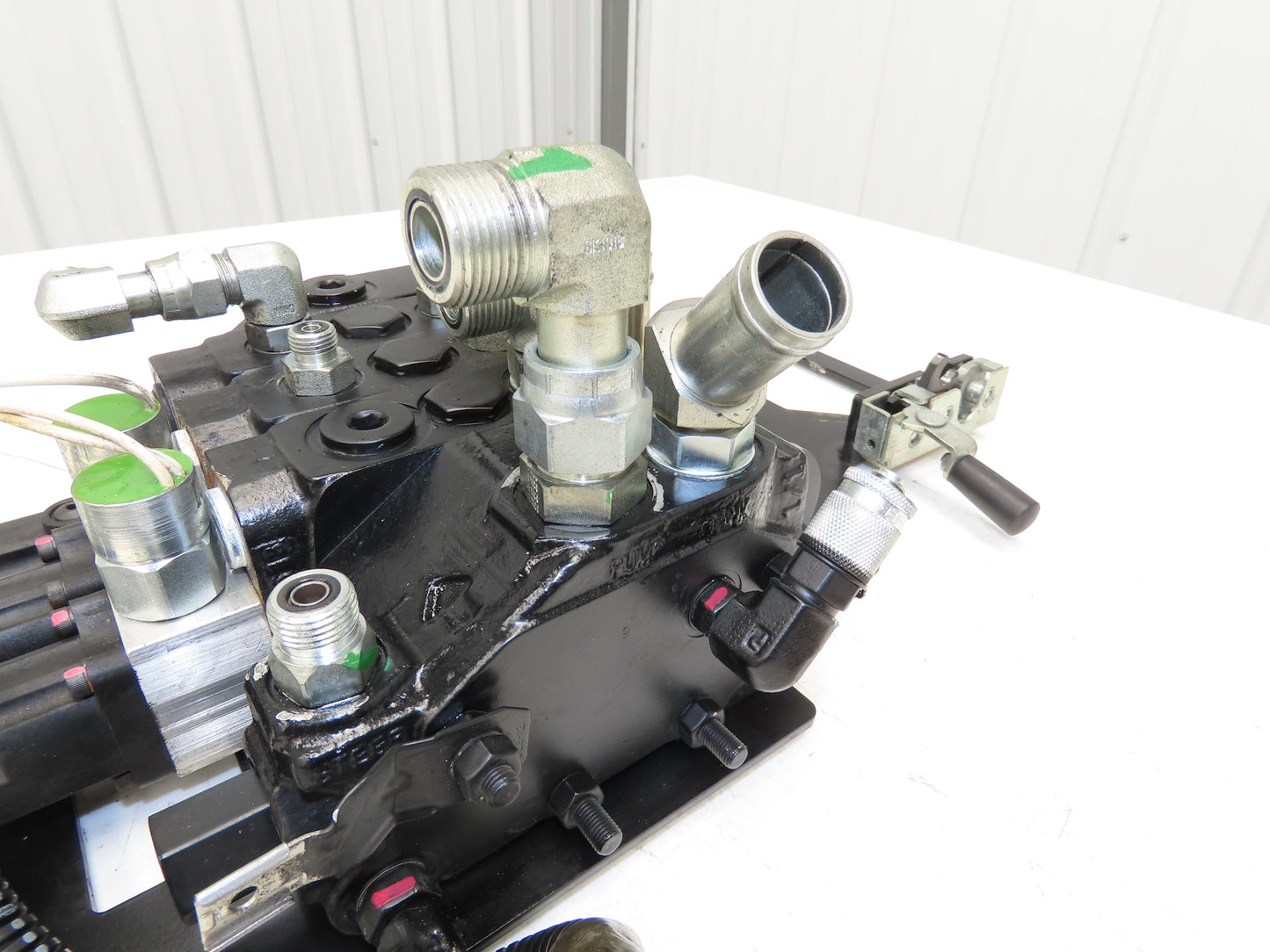 Yale Forklift Hydraulic 3 Lever Spool Valve Mast Control Off ERP035VTN36TE084