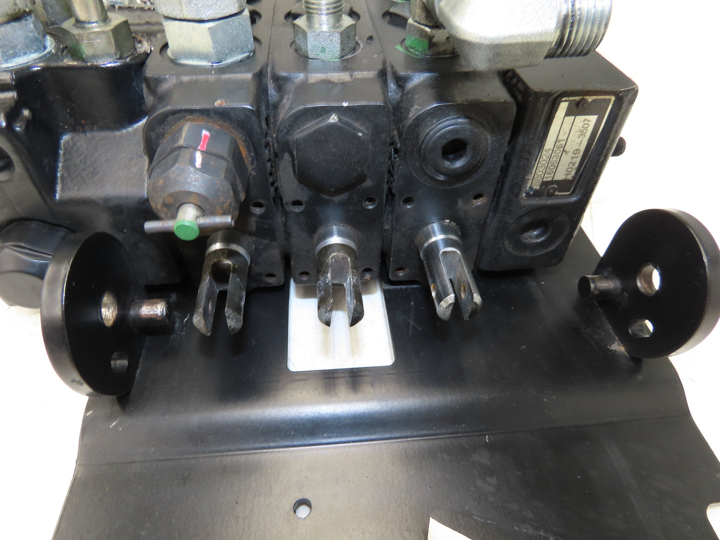 Yale Forklift Hydraulic 3 Lever Spool Valve Mast Control Off ERP035VTN36TE084