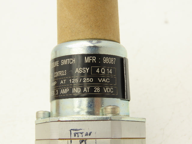 ITT Neo-Dyn 115P1C3-1827 Pressure Switch 5A 125/250V 1/4"x 1/2"NPT Tamper Proof